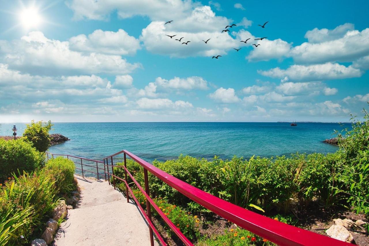 סבטי ולאס Sea View Panoramic Apartments, Fort Noks Crown Club מראה חיצוני תמונה