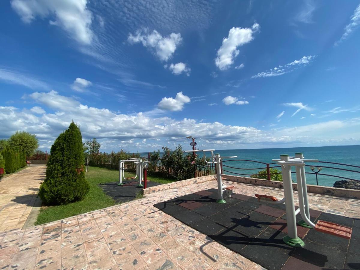 סבטי ולאס Sea View Panoramic Apartments, Fort Noks Crown Club מראה חיצוני תמונה