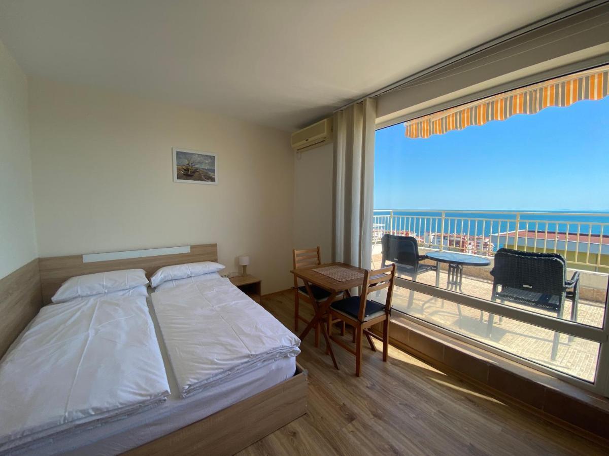 סבטי ולאס Sea View Panoramic Apartments, Fort Noks Crown Club מראה חיצוני תמונה