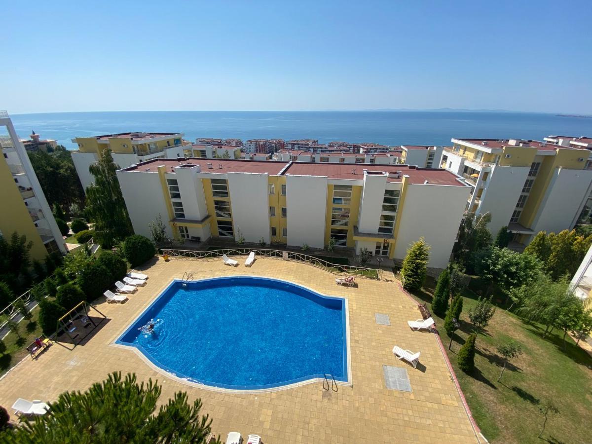סבטי ולאס Sea View Panoramic Apartments, Fort Noks Crown Club מראה חיצוני תמונה