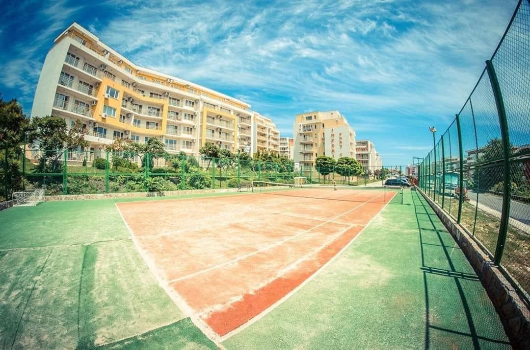 סבטי ולאס Sea View Panoramic Apartments, Fort Noks Crown Club מראה חיצוני תמונה
