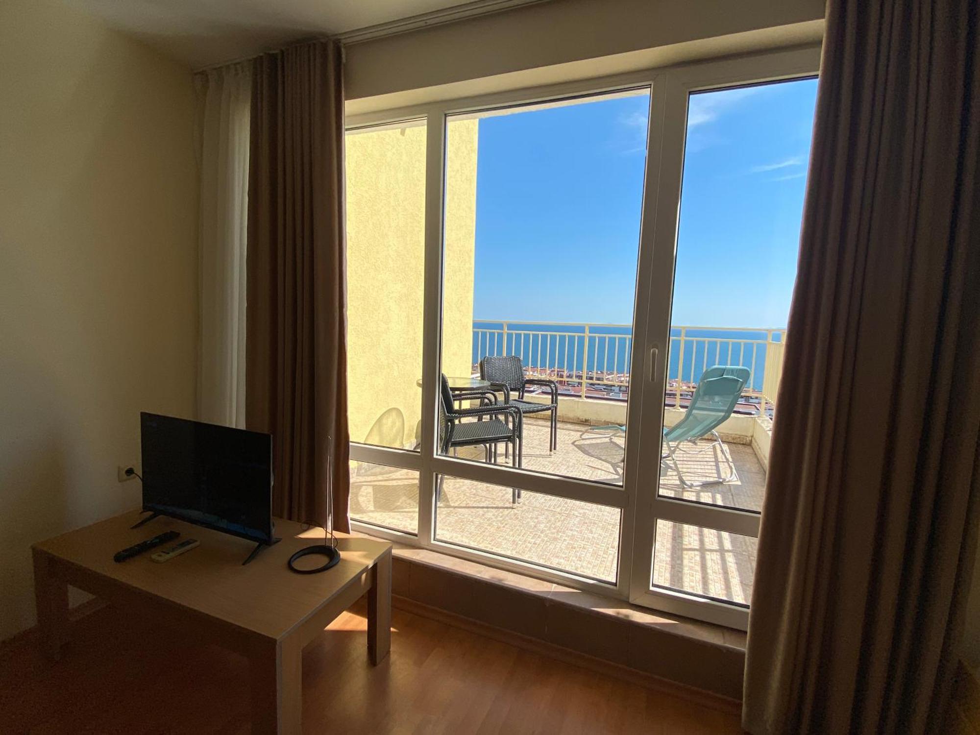 סבטי ולאס Sea View Panoramic Apartments, Fort Noks Crown Club חדר תמונה